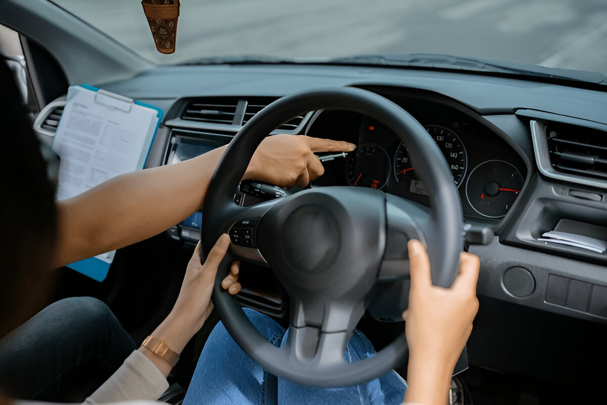Driving Instructor With Dual Controls Geelong